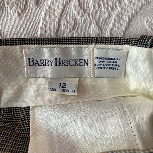 2 pairs wool ladies pants - Picture 5 of 11